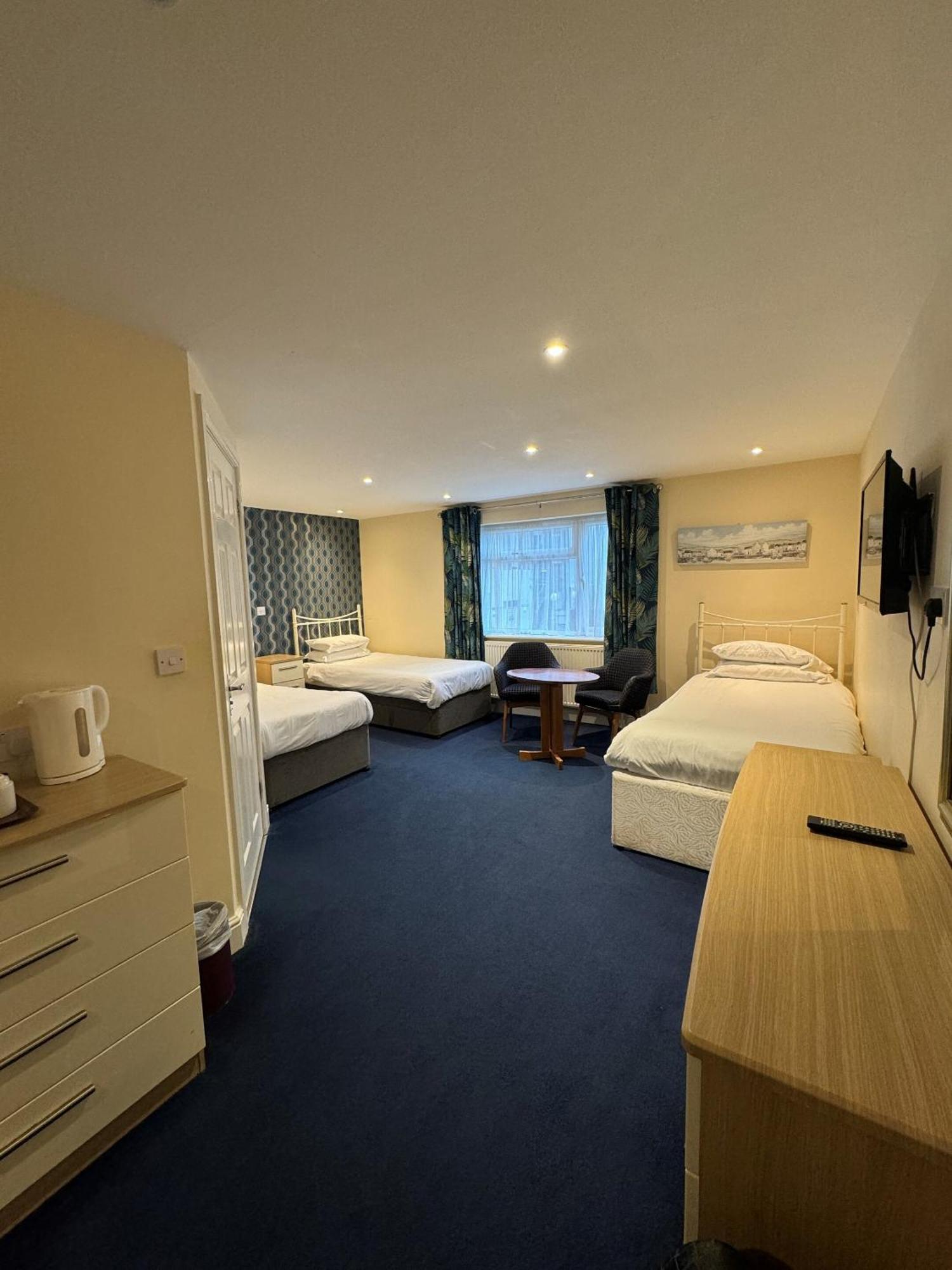 Haddon Hall Hotel Eastbourne Room photo